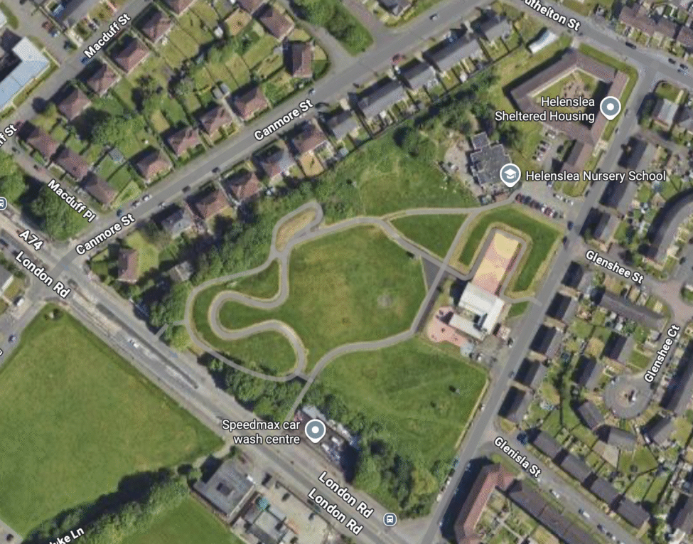 Helenslea Park, Parkhead